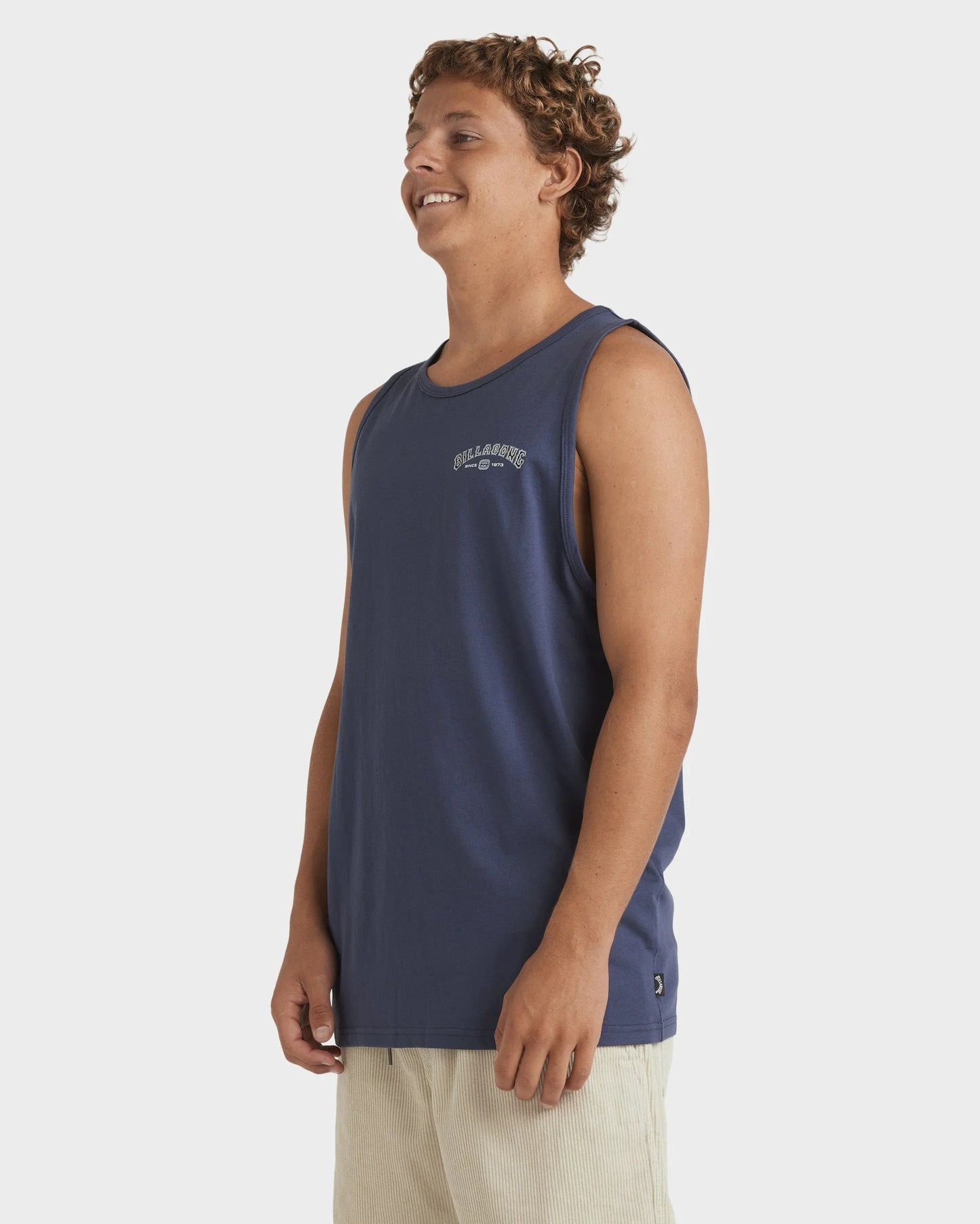 Bracket Arch Tank