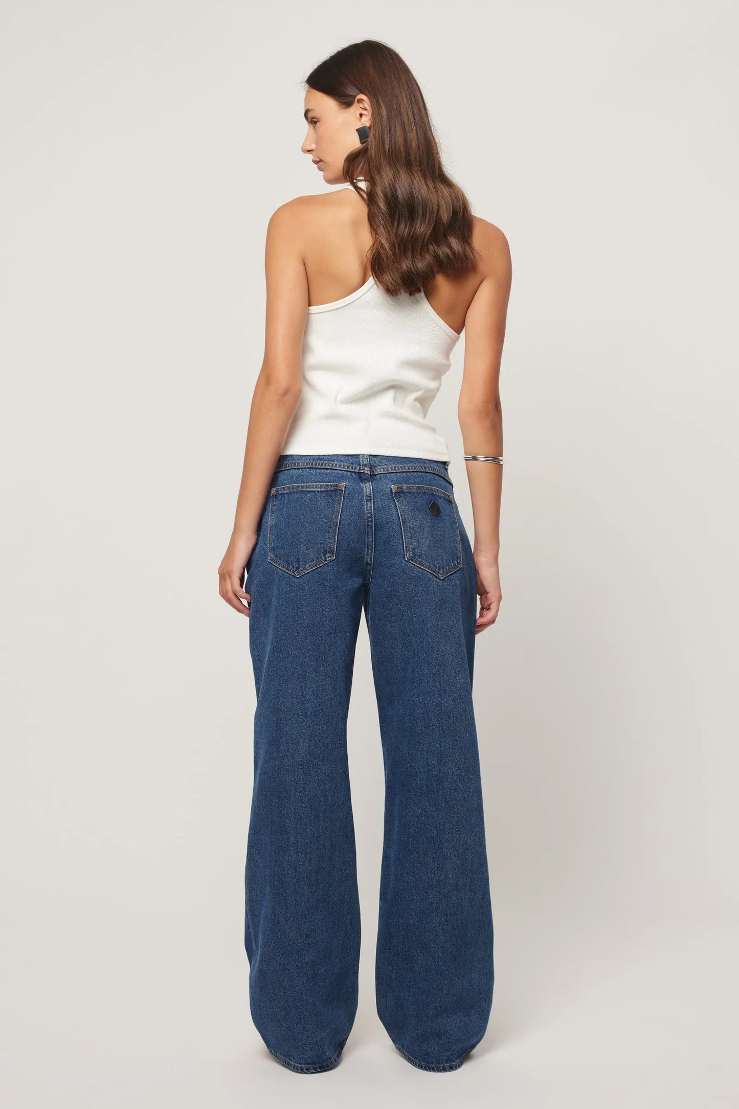 95 Baggy Bella