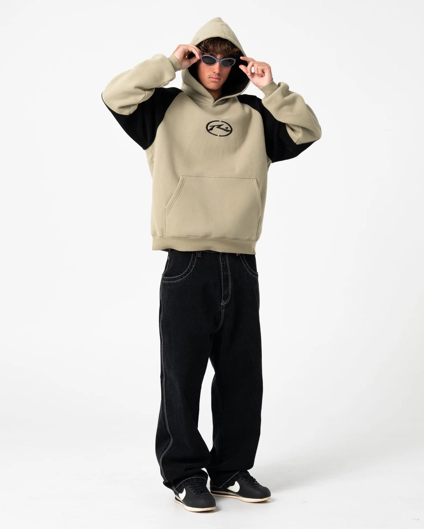 Shesh Besh Hooded Fleece