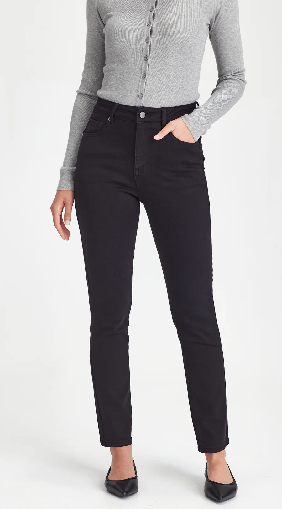Peachy Push Up Short Stuff Jean