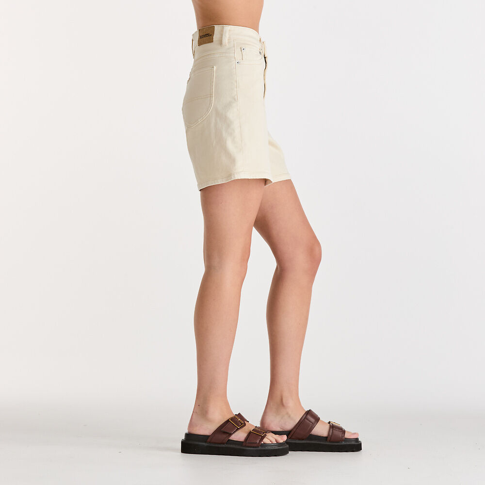 Hi Wide Short