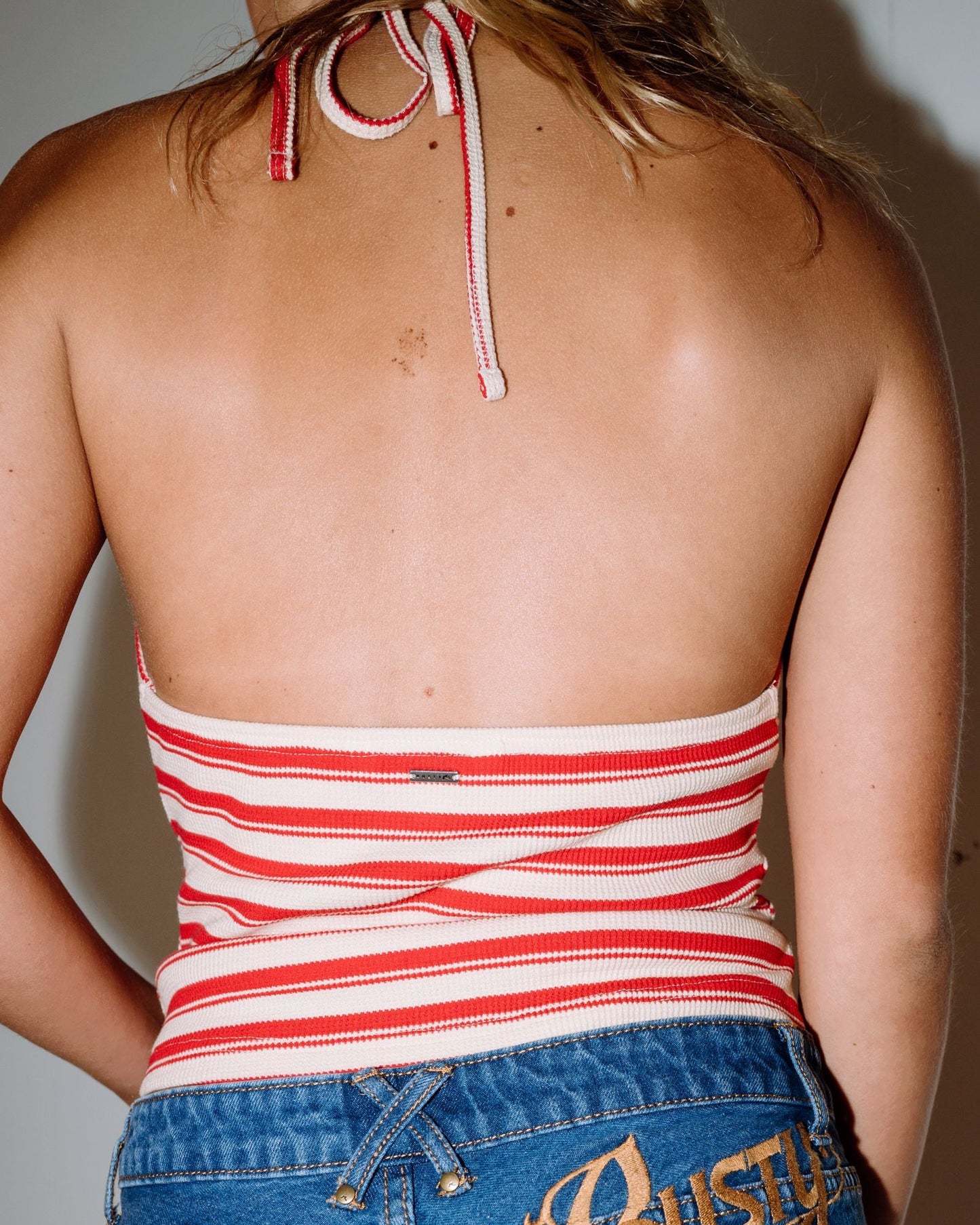 Emma Cut Out Skimmer Tank