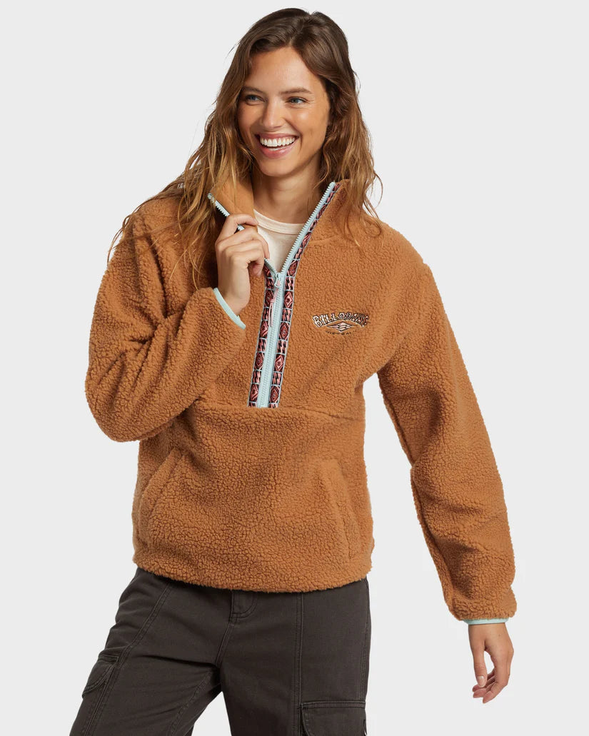 Horizon Mock Neck