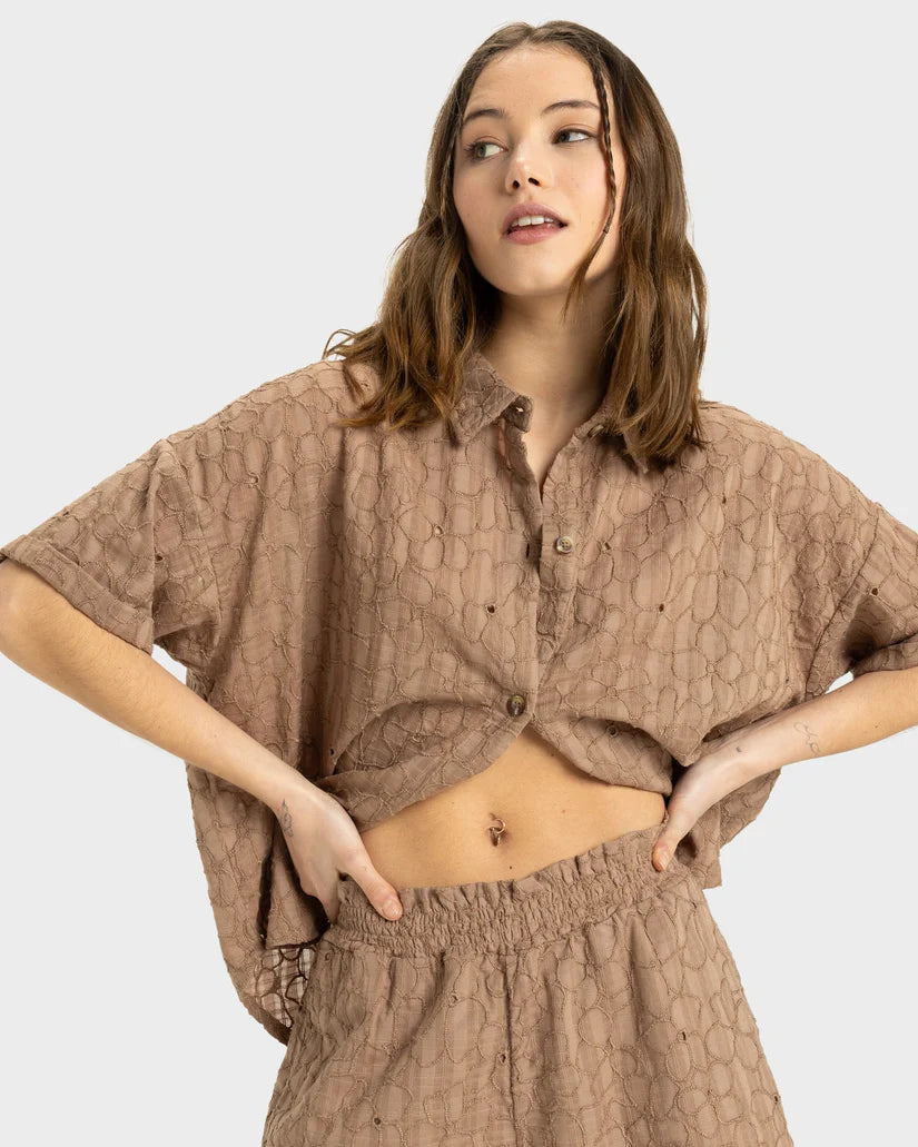 Beach Nostalgia Eyelet