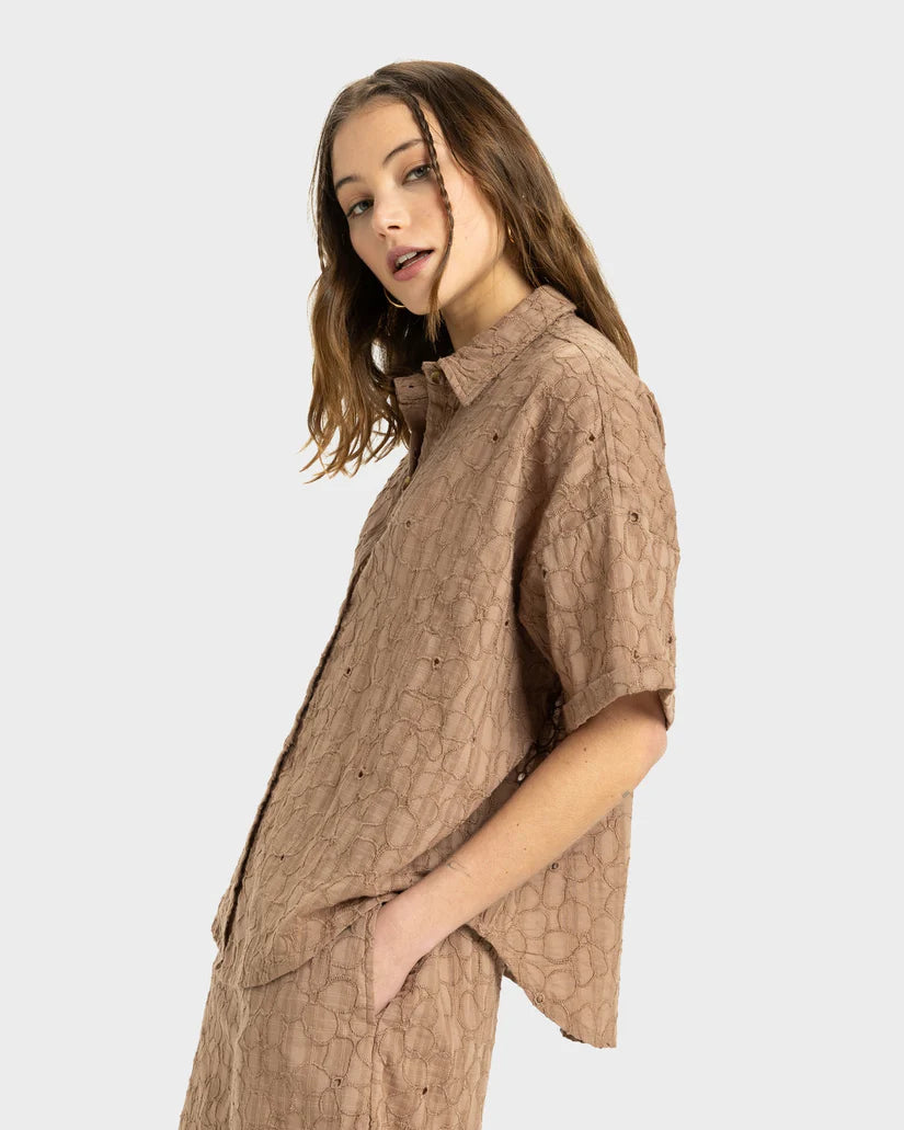 Beach Nostalgia Eyelet
