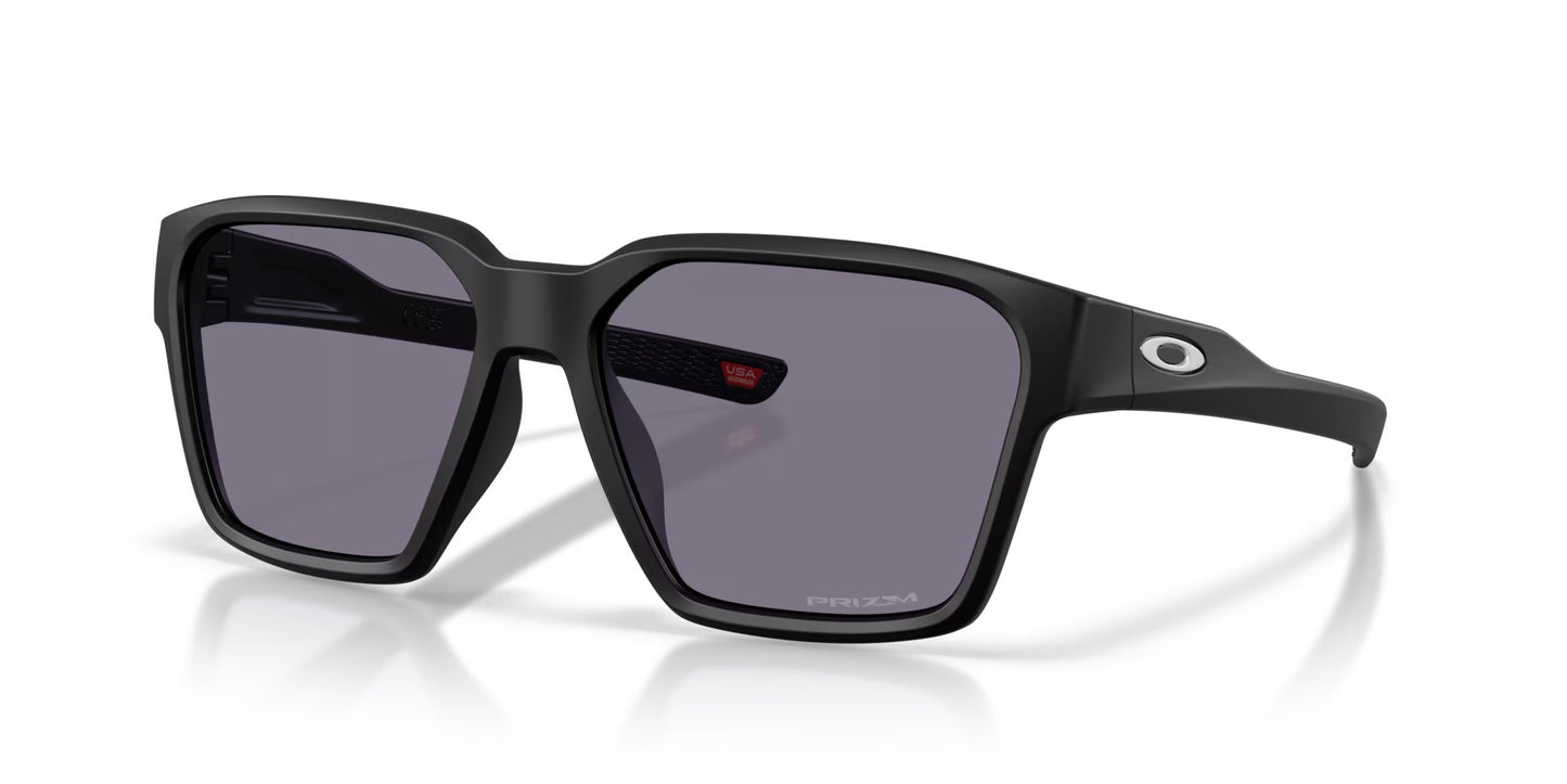 Oakley Briza