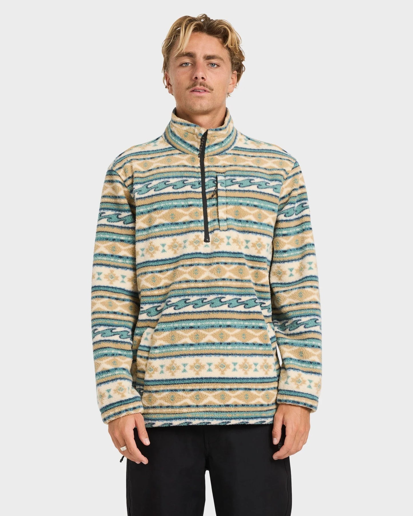 Boundry Mock Neck