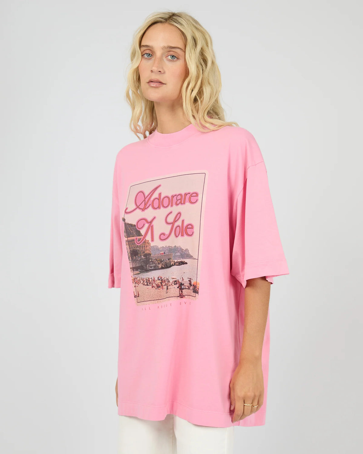 Coastline Oversized Tee