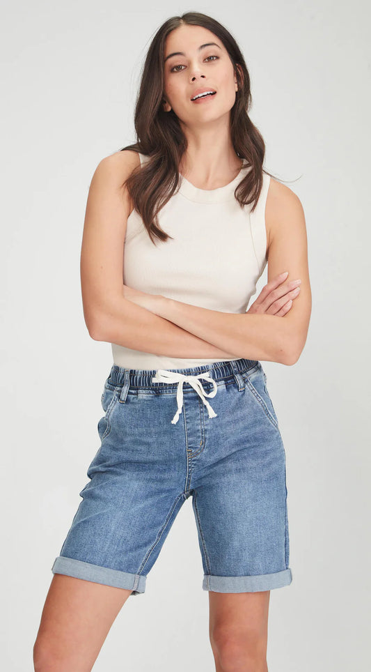 Hana Short
