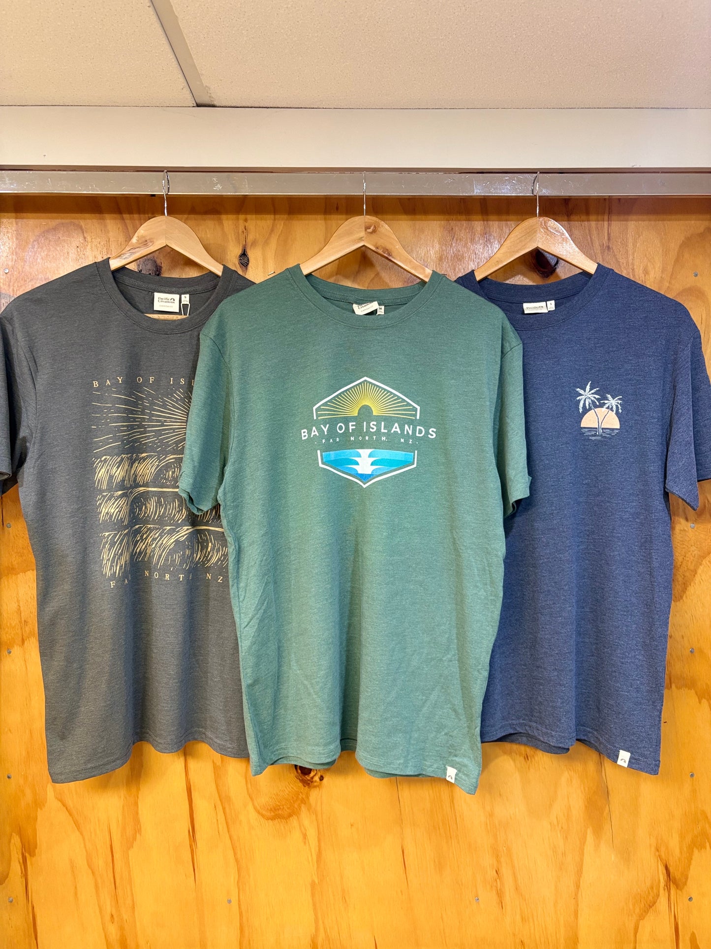 Wave Break Mens Tee - Moss Marle