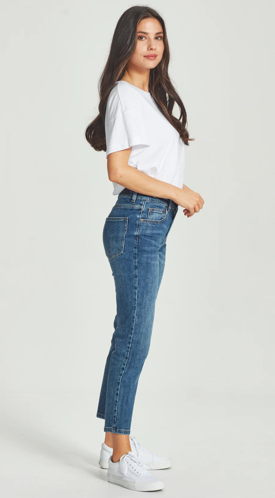 Kailey Short Stuff Jean
