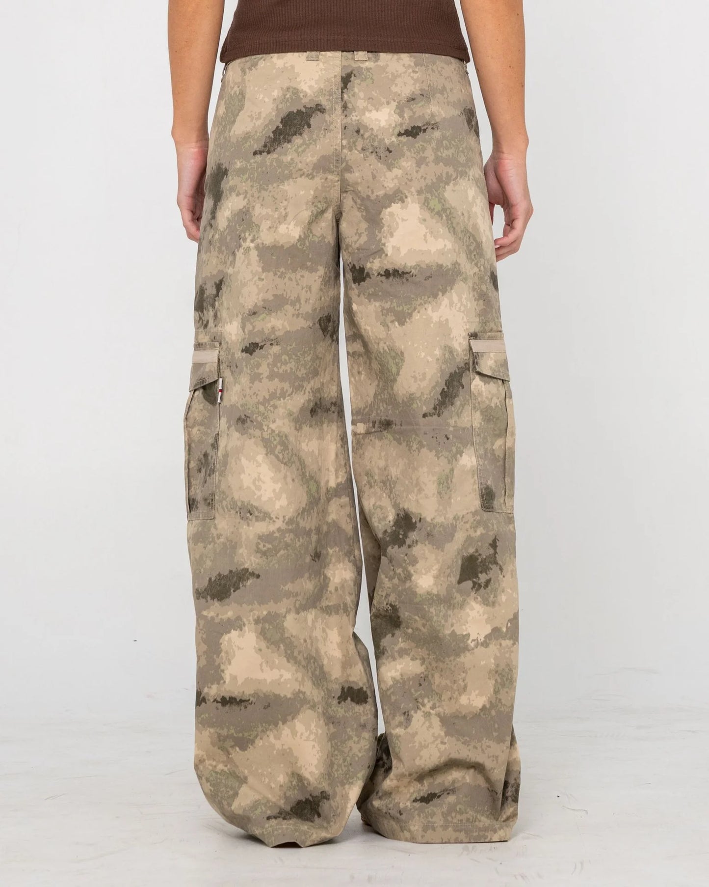 Camoozy Low Rise Cargo Pant