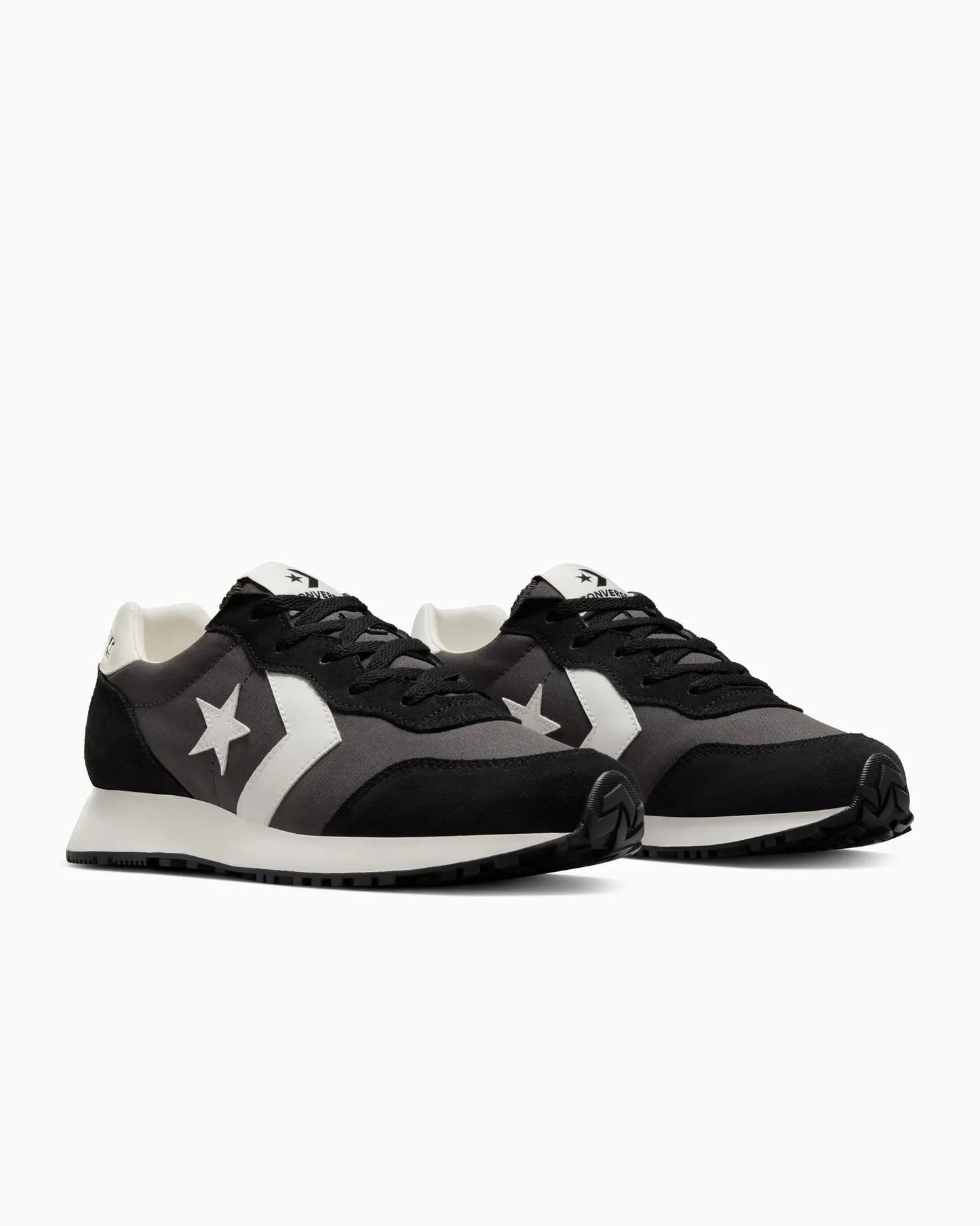 Converse Omega Trainer Low