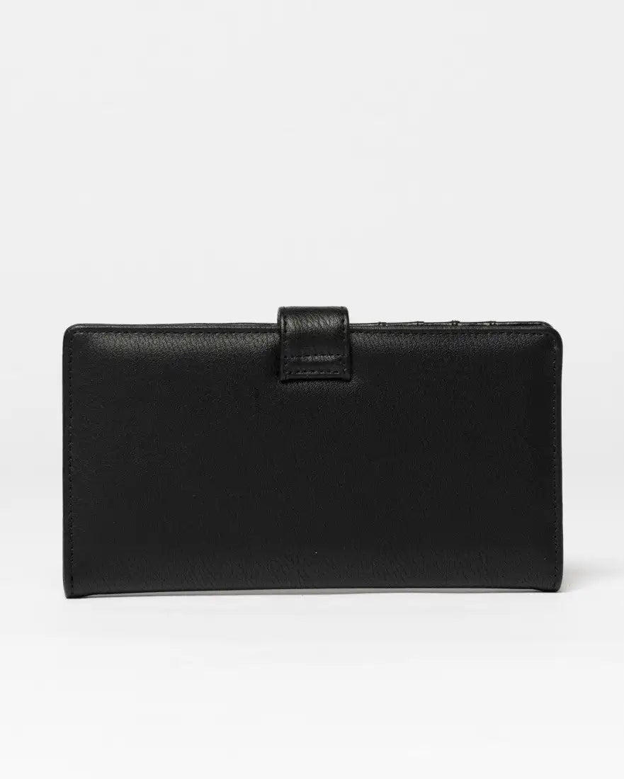 Essence Flap Wallet