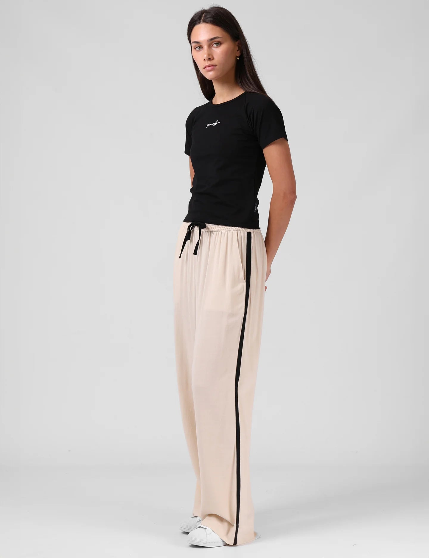 Miila Pant - Oatmeal