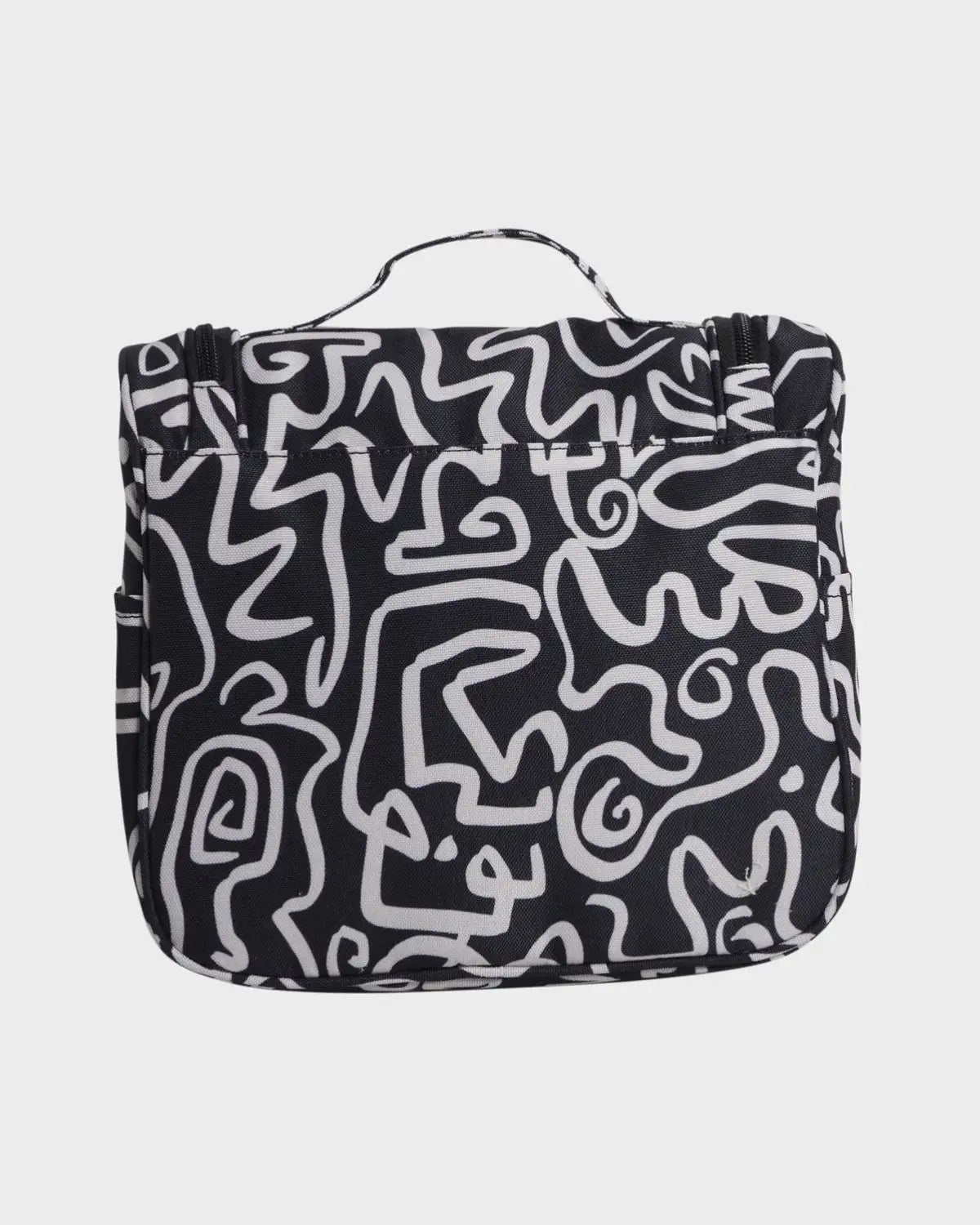 Travel Beauty - Black White
