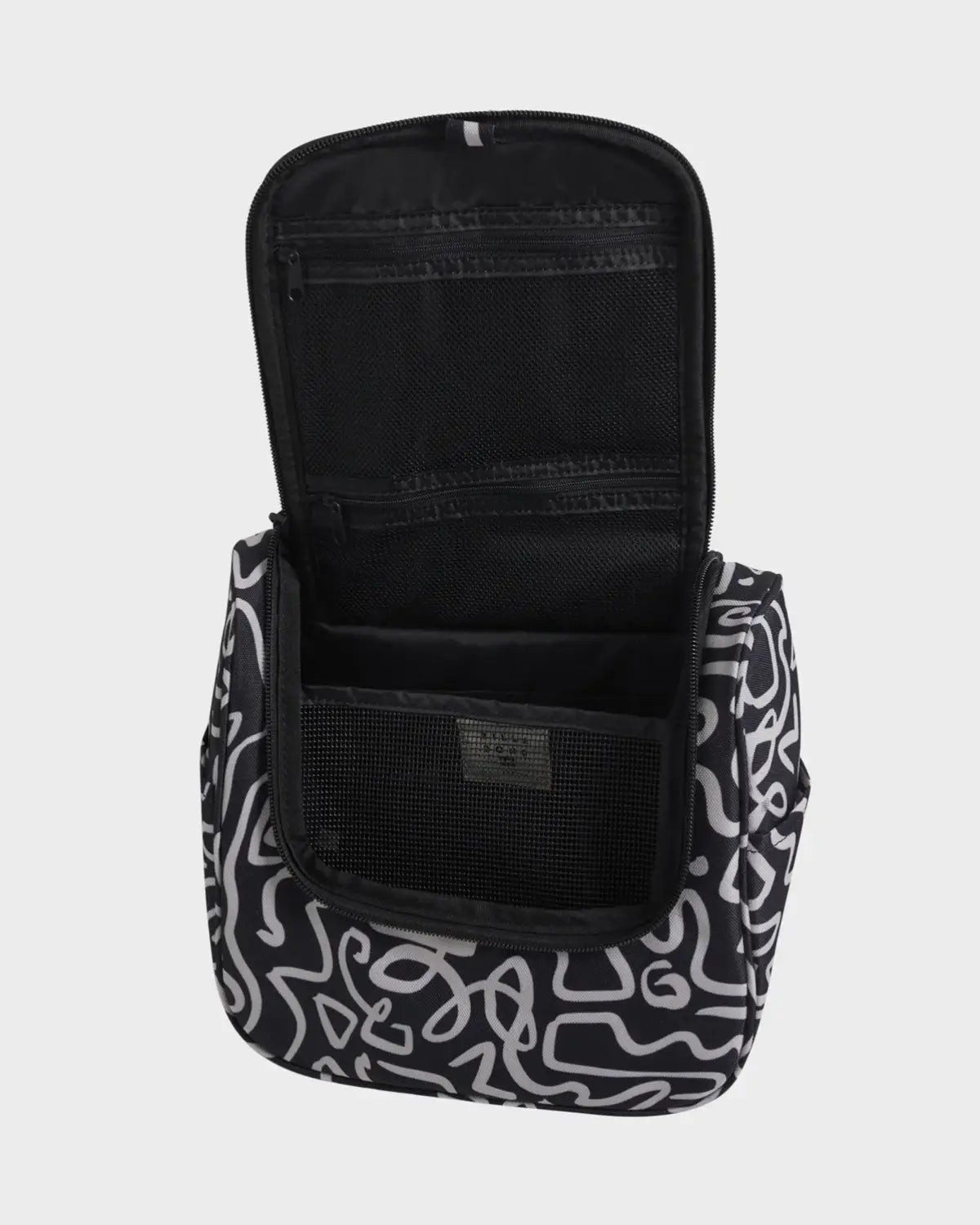 Travel Beauty - Black White